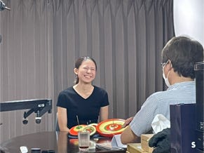 筑紫彩楽　女性独楽師